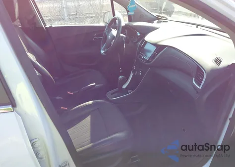 2017 Chevrolet Trax Lt z USA, uszkodzony, nr VIN KL7CJPSB8HB188488